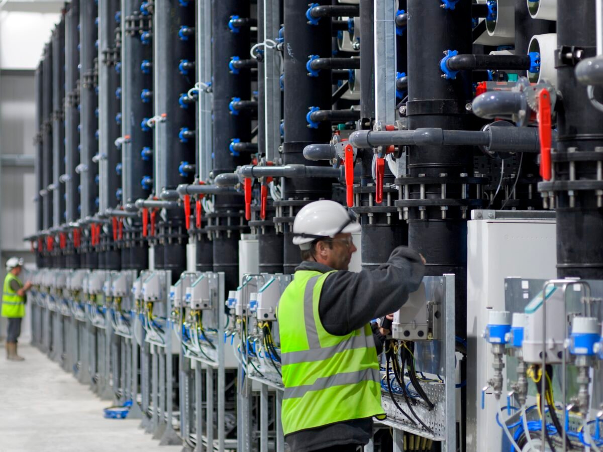 ACCIONA completes construction of 400,000 m³/day Shuqaiq 4 desalination plant in Saudi Arabia
